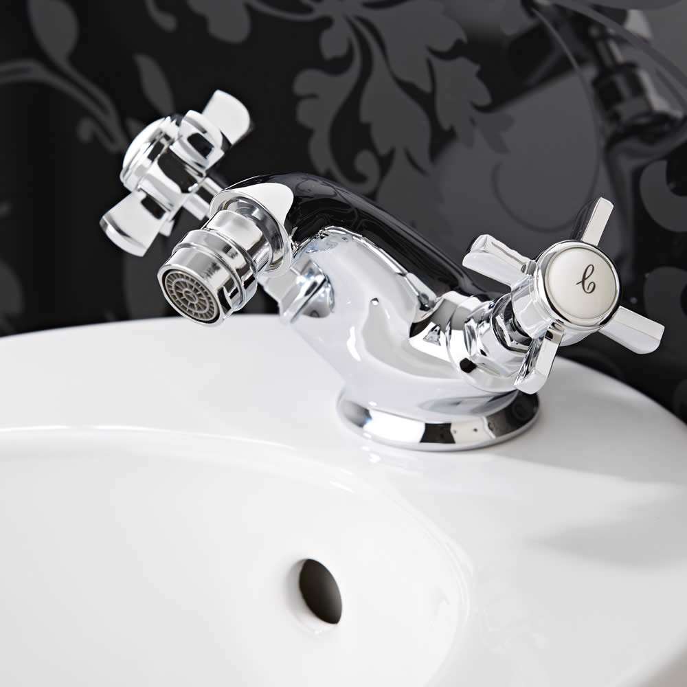 Rubinetto Miscelatore Bidet Moderno con Manopole a Croce - Victoria
