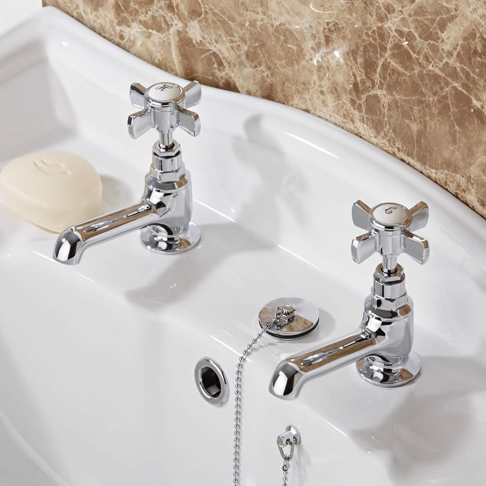 Rubinetteria Lavabo Tradizionale con Testa a Croce - Victoria