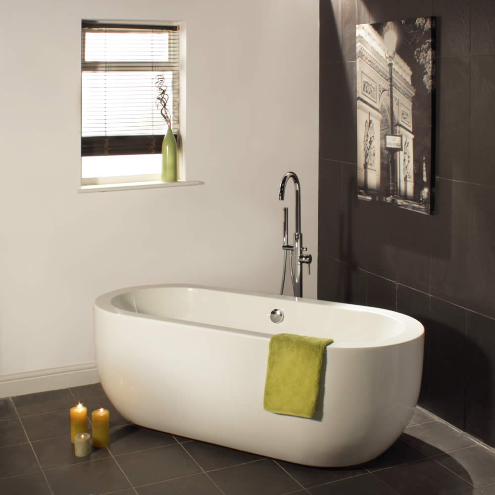 Vasca in Acrilico Centro Stanza Freestanding Moderna1800x785mm Ovale