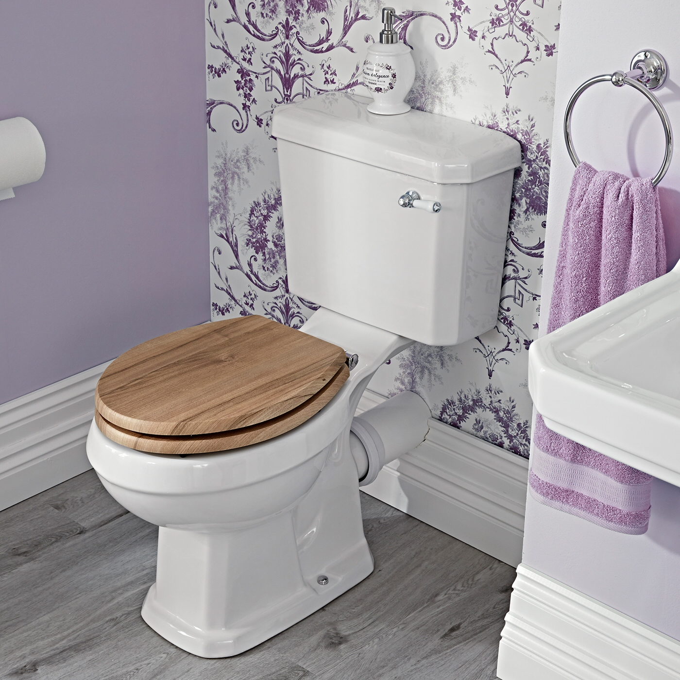 Sanitario WC Retro Completo di Cassetta con Scelta di Sedili Copri WC