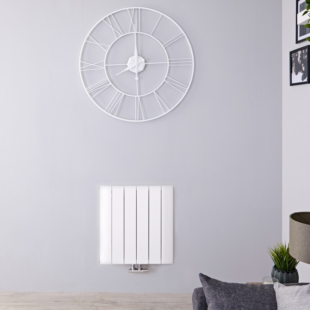 Radiatore di Design Orizzontale con Attacco Centrale - Alluminio - Bianco - 600mm x 565mm x 46mm - 768 Watt - Aurora