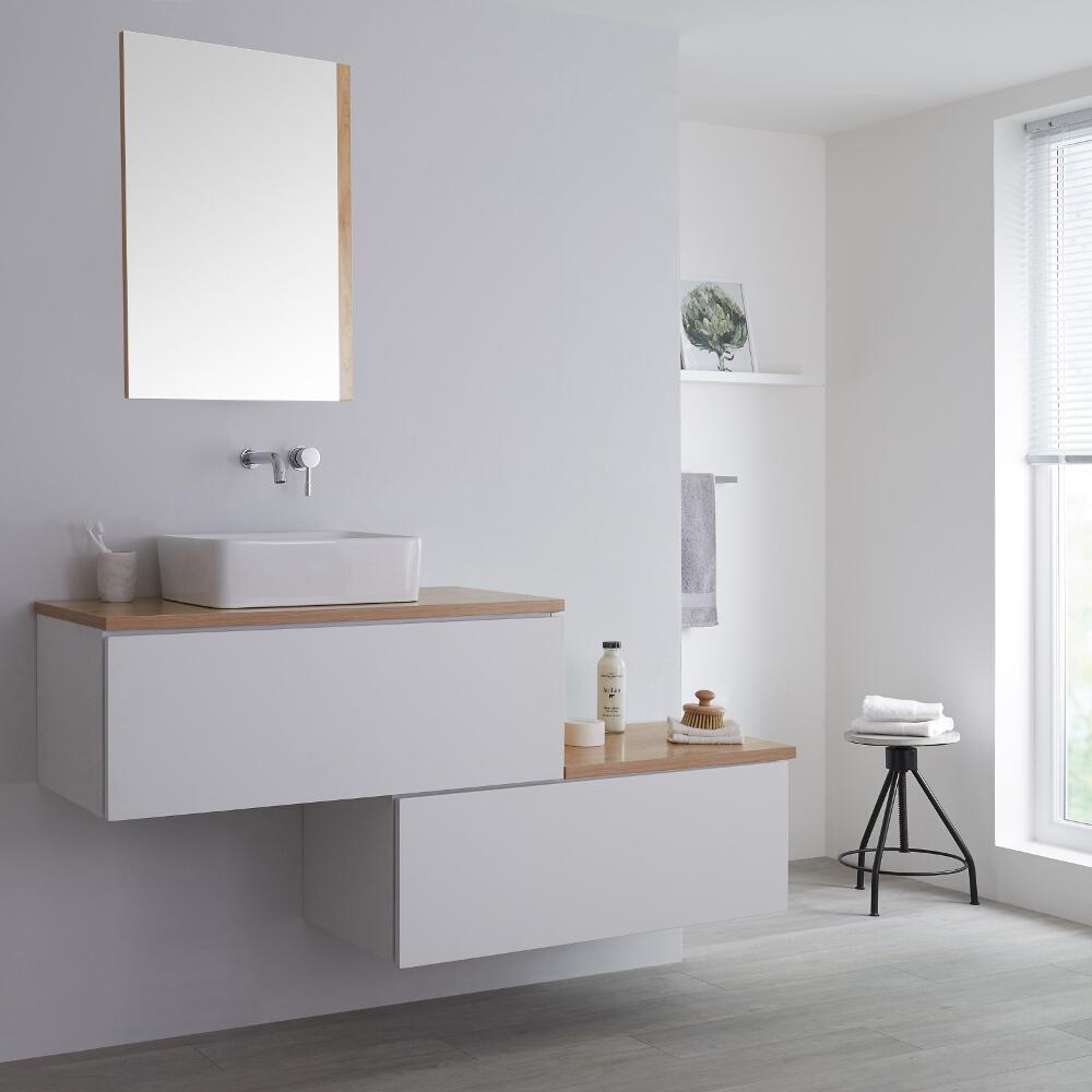 Mobile Base Sottolavabo Sospeso Colore Bianco Opaco 1600mm con Top di colore Rovere Dorato per Lavabo da Appoggio con Design Ortogonale con Opzione LED con Lavabo Rettangolare - Newington