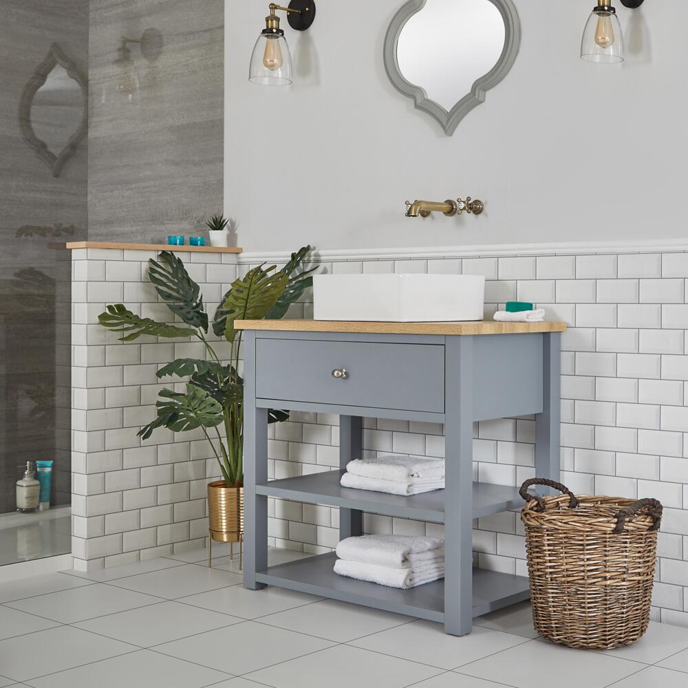 Mobile Bagno Tradizionale da 840mm Colore Grigio Chiaro con Lavabo Quadrato da Appoggio da 360x360mm e Top – Stratford