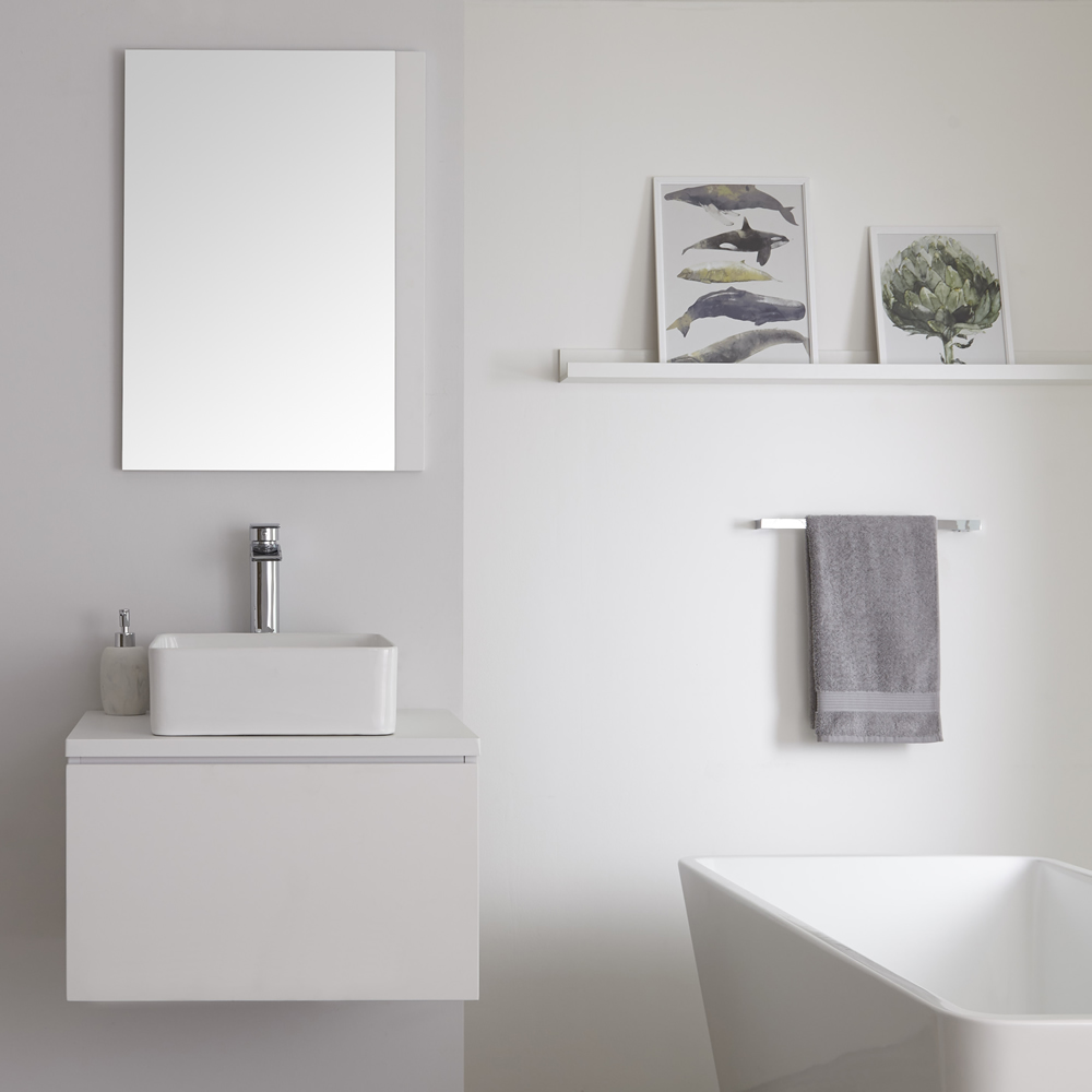 Mobile Bagno 600mm Colore Bianco Opaco con Lavabo da Appoggio Disponibile con Opzione LED - Newington