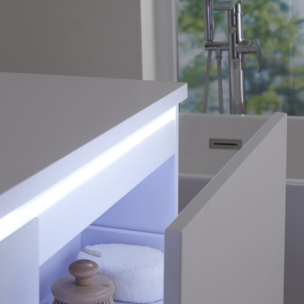 Mobile Bagno Murale 1200mm Colore Bianco Opaco con Lavabo da Appoggio Doppio Disponibile con Opzione LED - Newington