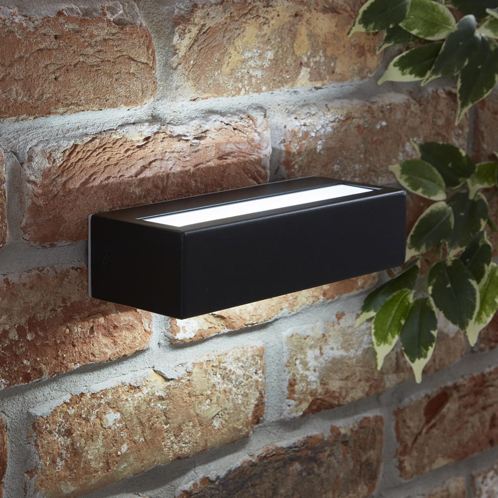 Biard Applique da Esterno in Accio Inox Nero con LED Integrato - Ternay