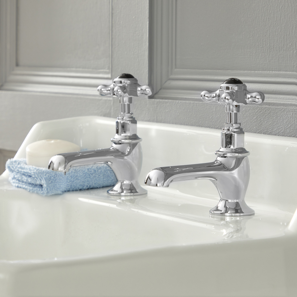 Coppia Rubinetti Singoli per Lavabo Design Tradizionale Finitura Cromata e Nera con Maniglie a Croce - Elizabeth