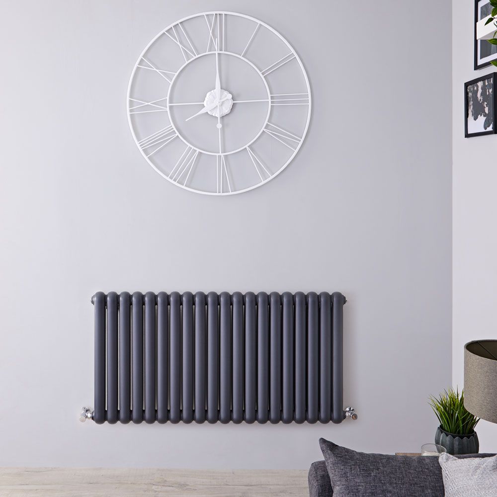 Radiatore di Design Orizzontale Doppio Tradizionale - Antracite - 635mm x 1223mm x 80mm - 2082 Watt - Saffre