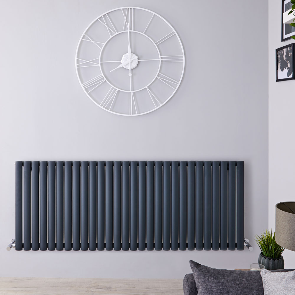 Radiatore di Design Orizzontale - Antracite - 635mm x 1647mm x 56mm - 1671 Watt - Revive