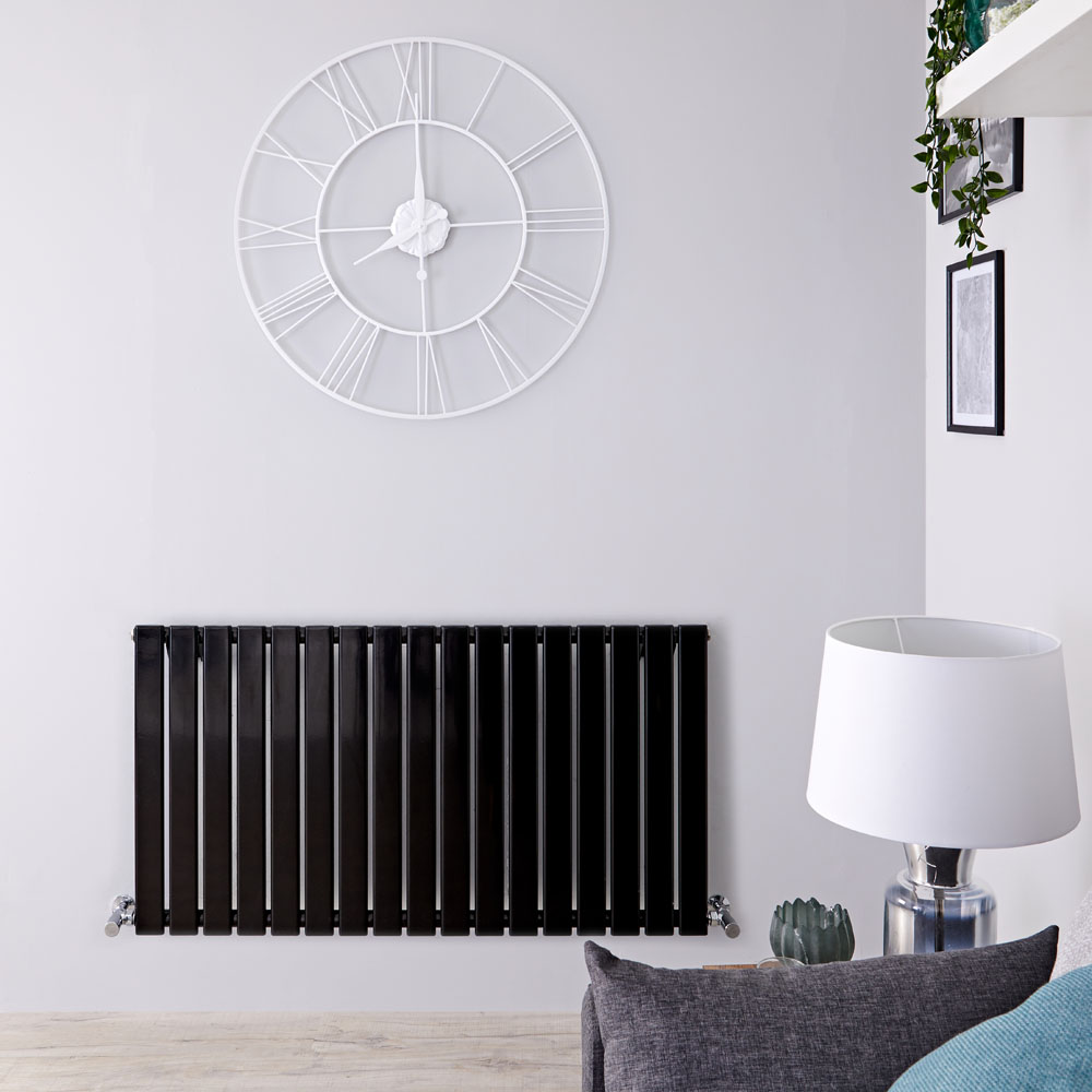 Radiatore di Design Orizzontale - Nero Lucido - 635mm x 1190mm x 46mm - 1064 Watt - Delta