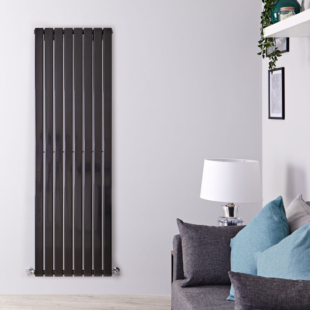 Radiatore di Design Verticale - Nero Lucido - 1600mm x 560mm x 47mm - 1172 Watt - Delta