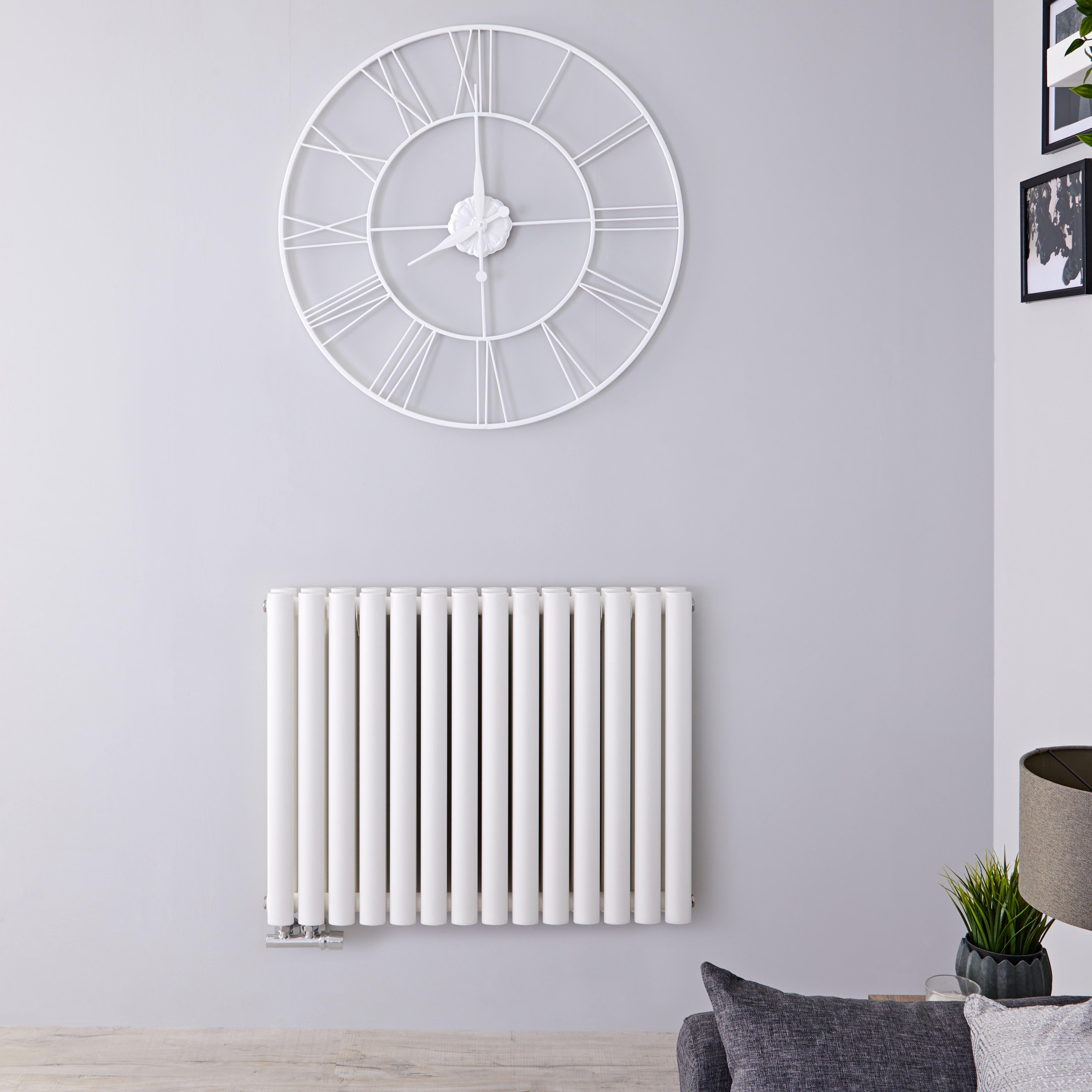 Radiatore di Design Orizzontale Doppio con Attacco Centrale - Bianco - 635mm x 834mm x 78mm - 1461 Watt - Revive Caldae