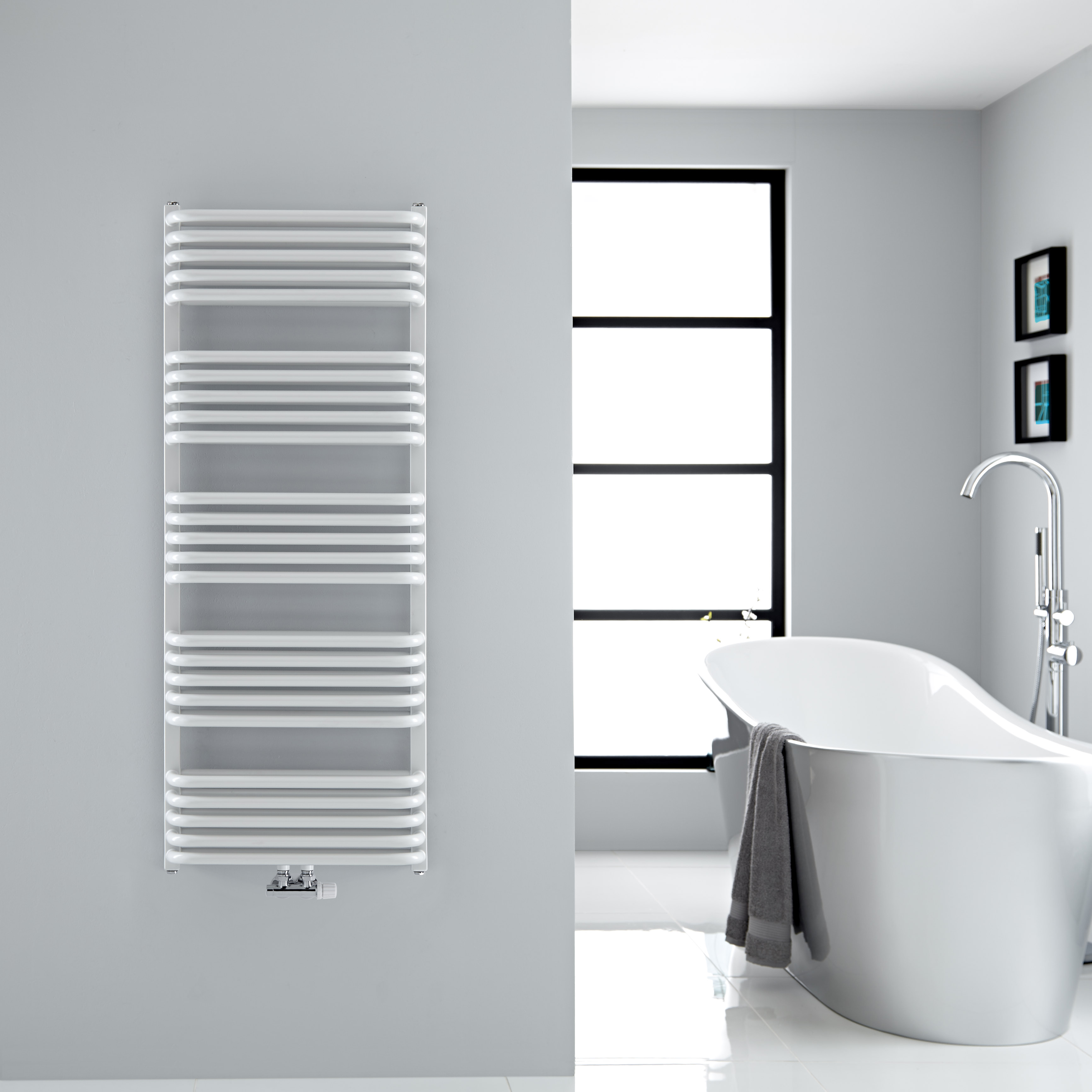 Scaldasalviette - Curvo - Bianco - 1270mm x 500mm - 1123 Watt - Arch