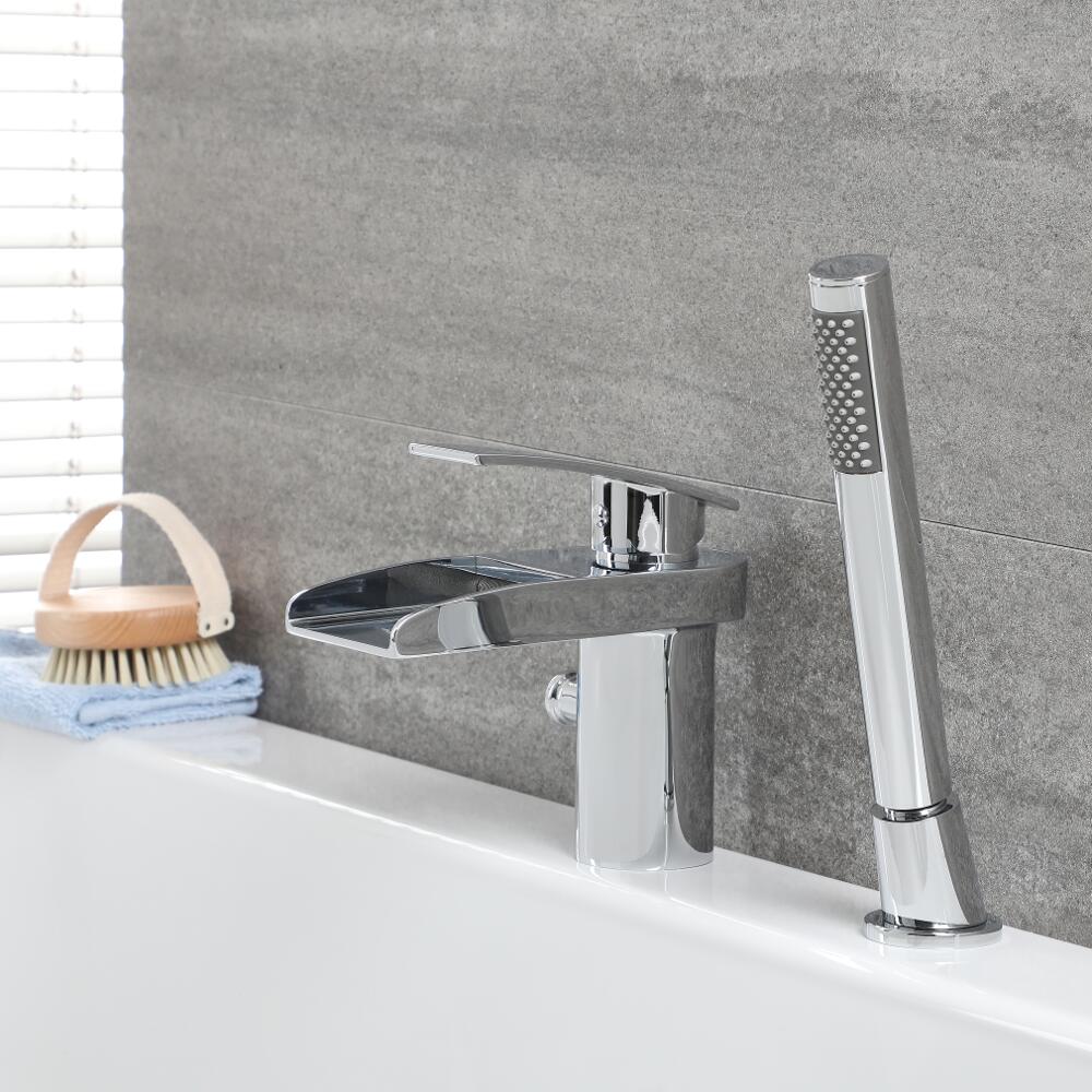 Batteria Bordo Vasca e Lavabo a 2 Fori con Miscelatore a Cascata e Doccetta - Rhyme