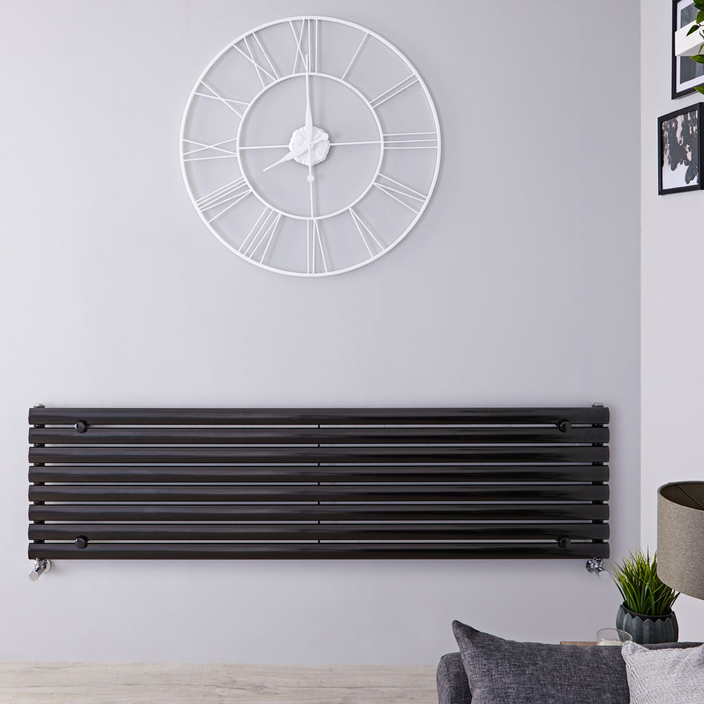 Radiatore di Design Orizzontale - Nero Lucido - 472mm x 1780mm x 56mm - 1162 Watt - Revive