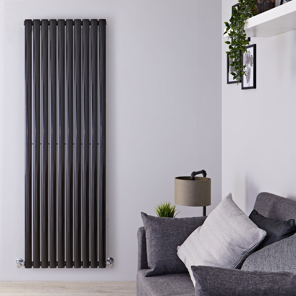 Radiatore di Design Verticale - Nero Lucido - 1780mm x 590mm x 55mm - 1487 Watt - Revive