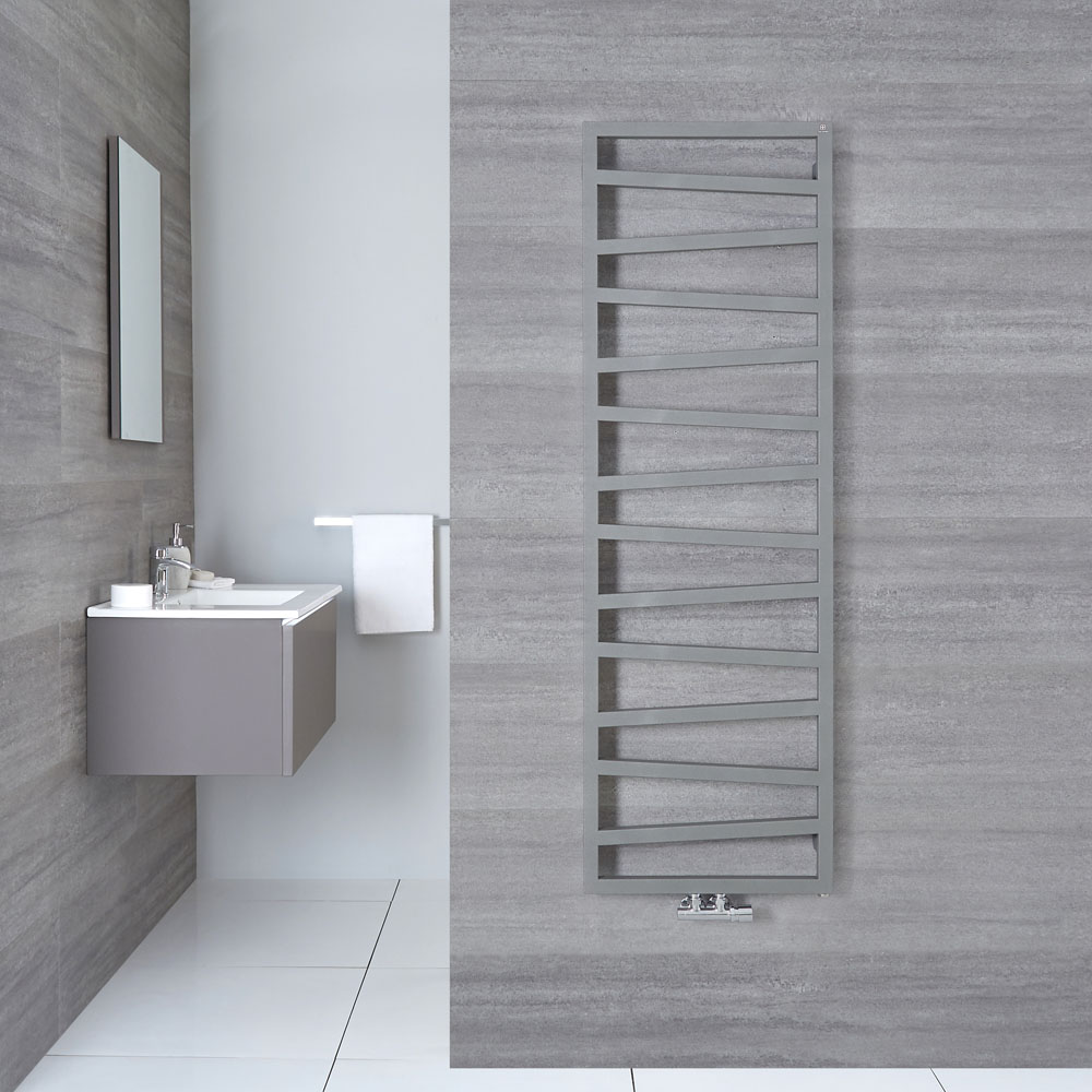 Scaldasalviette di Design Verticale con Attacco Centrale - Argento - 1545mm x 500mm x 30mm - 736 Watt - Torun