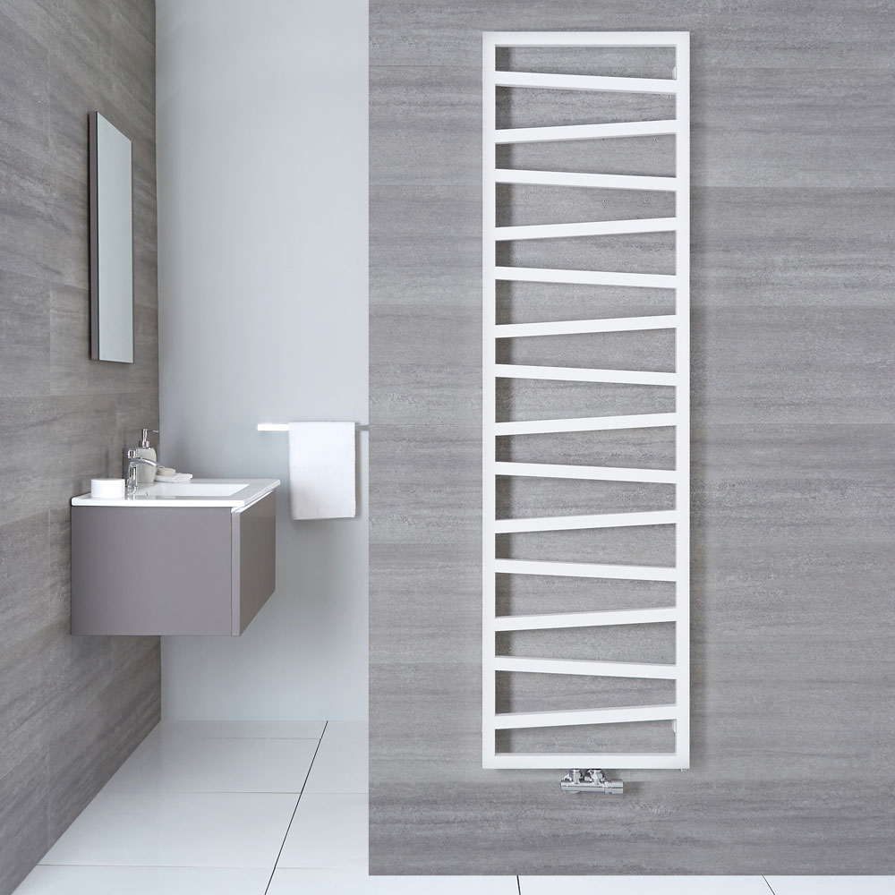 Scaldasalviette di Design Verticale con Attacco Centrale - Bianco - 1780mm x 500mm x 30mm - 794 Watt - Torun